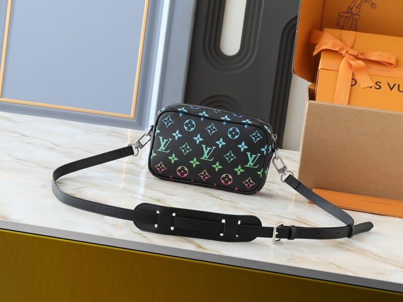 LOUIS VUITTON M14058 SIZE:20.0 x 13.0 x 6.5CM - Image 4