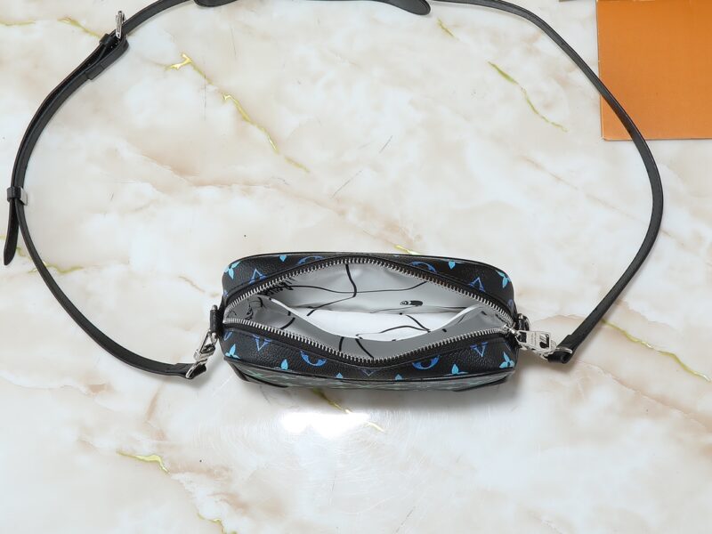 LOUIS VUITTON M14058 SIZE:20.0 x 13.0 x 6.5CM - Image 9