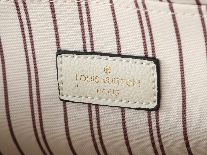 LOUIS VUITTON M40780 SIZE:25 x 19 x 7CM - Image 6