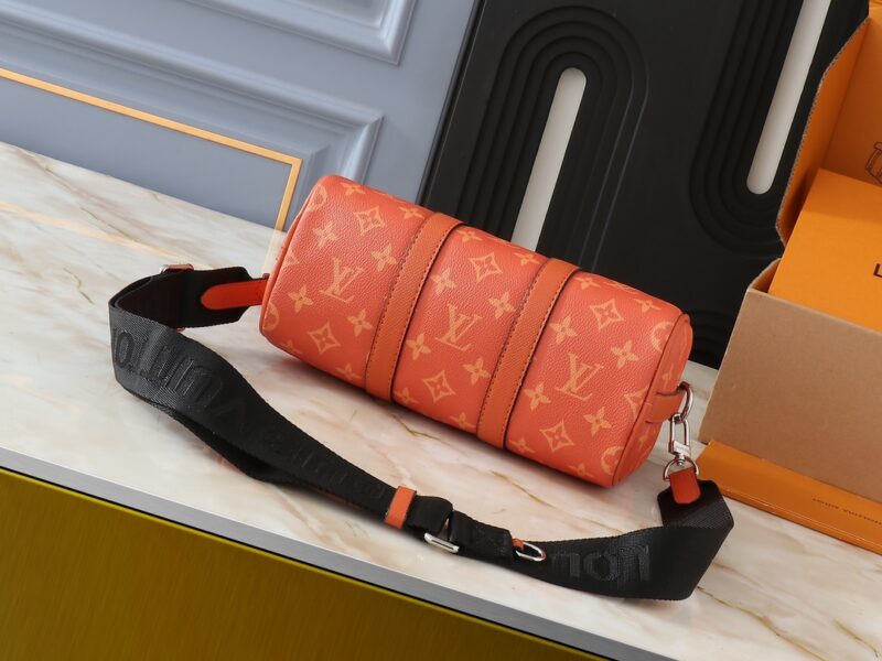 LOUIS VUITTON M46271 SIZE:25.0 x 15.0 x 11.0CM - Image 5