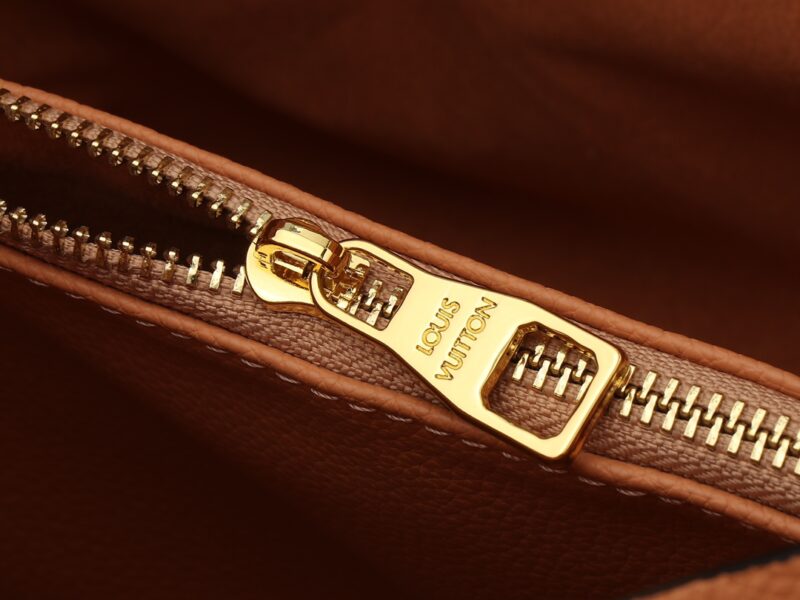 LOUIS VUITTON M45256 SIZE:26.0 x 26.0 x 17.5CM - Image 6