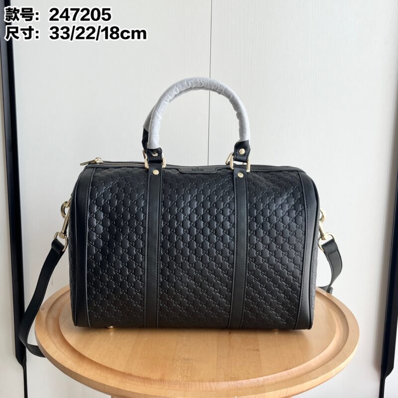 GUCCI 247205 SIZE:33.22.18