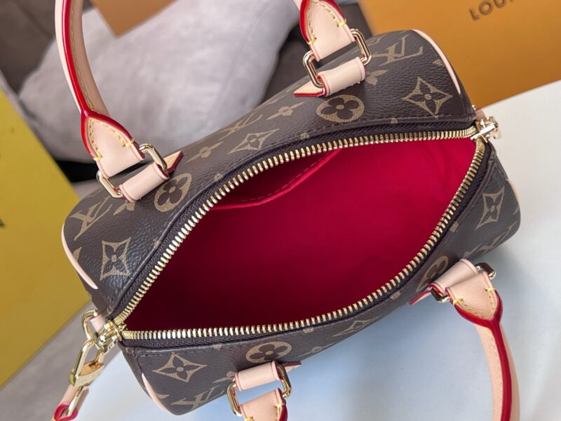 LOUIS VUITTON M46234 SIZE:20.5x12.5x12cm - Image 9