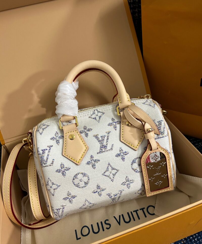LOUIS VUITTON M24709 SIZE:20.5x13.5x12CM