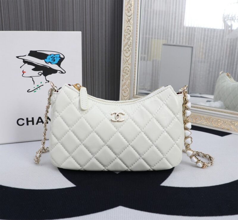 CHANEL hobo SIZE:13x20X4.5CM