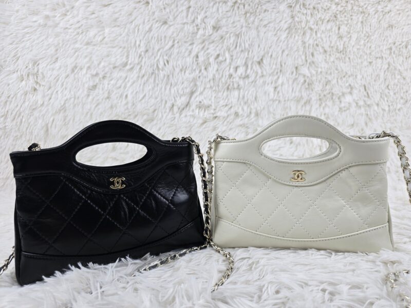 CHANEL 4561 SIZE:17.5x20.5x4CM