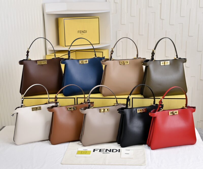 FENDI 8801 SIZE:33×22.5×10CM