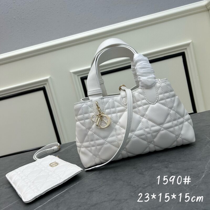 DIOR 1592 SIZE:28.5*19*21cm