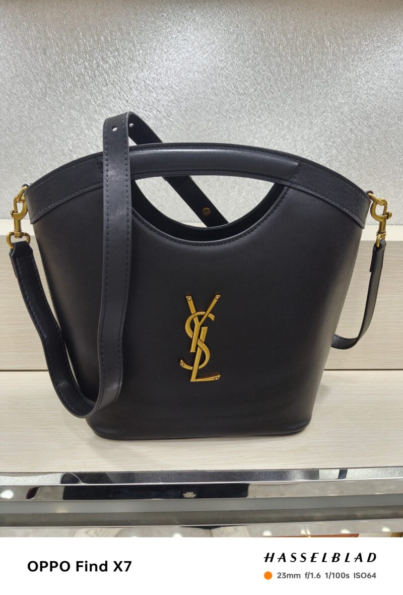 YSL 791069 SIZE:23×20×10