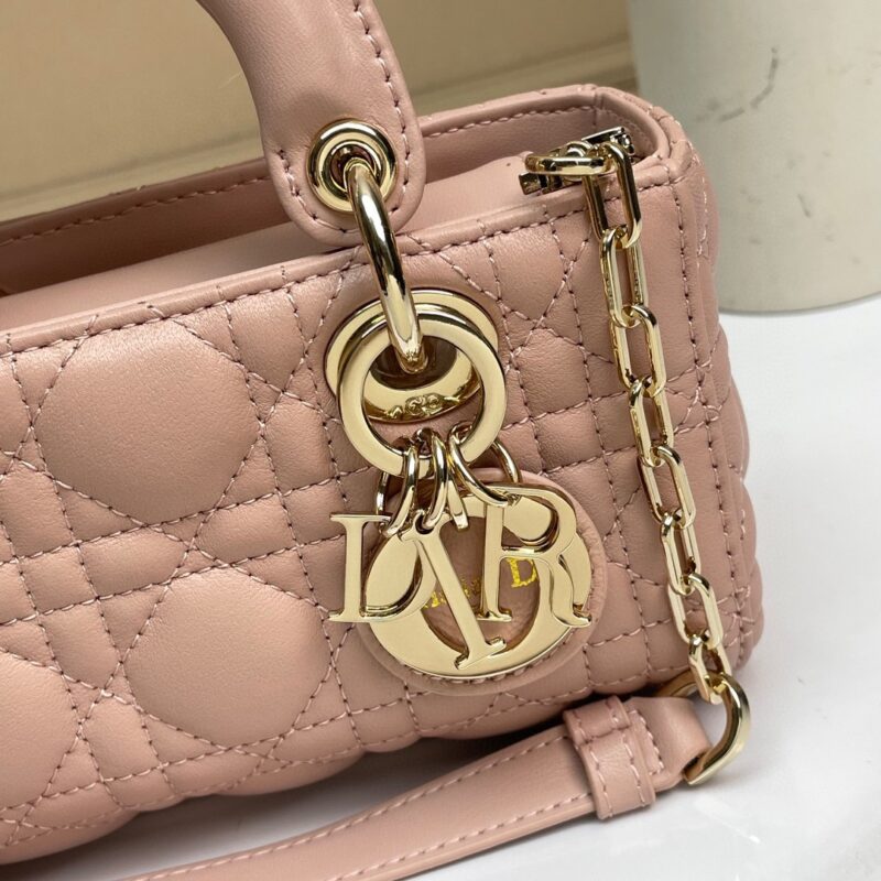 DIOR 𝗢𝗜𝗢𝗥 𝗗-𝗝𝗼𝘆 𝗕𝗮𝗴 17.5*10.5*6cm - Image 2