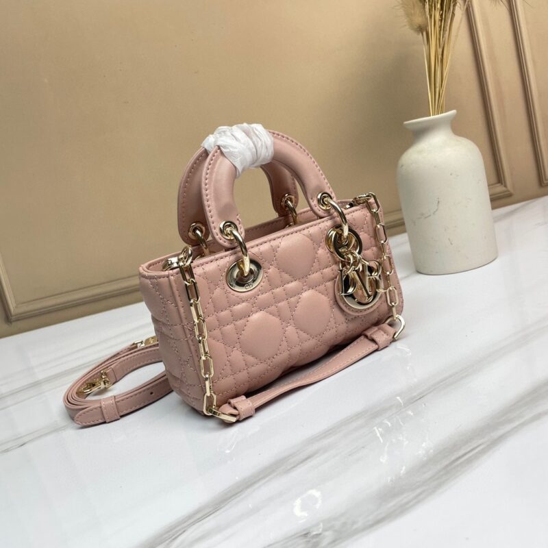 DIOR 𝗢𝗜𝗢𝗥 𝗗-𝗝𝗼𝘆 𝗕𝗮𝗴 17.5*10.5*6cm - Image 3