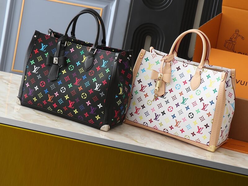 Louis Vuitton M13079 SIZE:35.0 x 27.0 x 14.0 cm