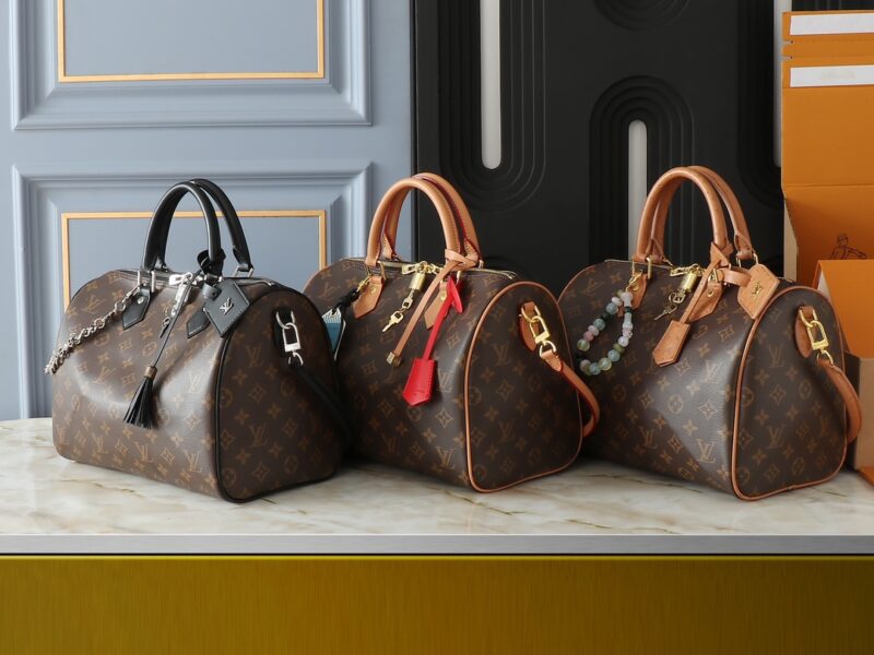 LOUIS VUITTON M12803 SIZE:30.0 x 21.0 x 17.0