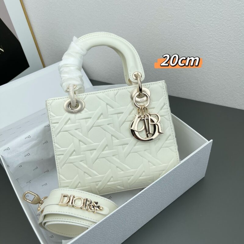 DIOR D212 SIZE:20×17×9CM