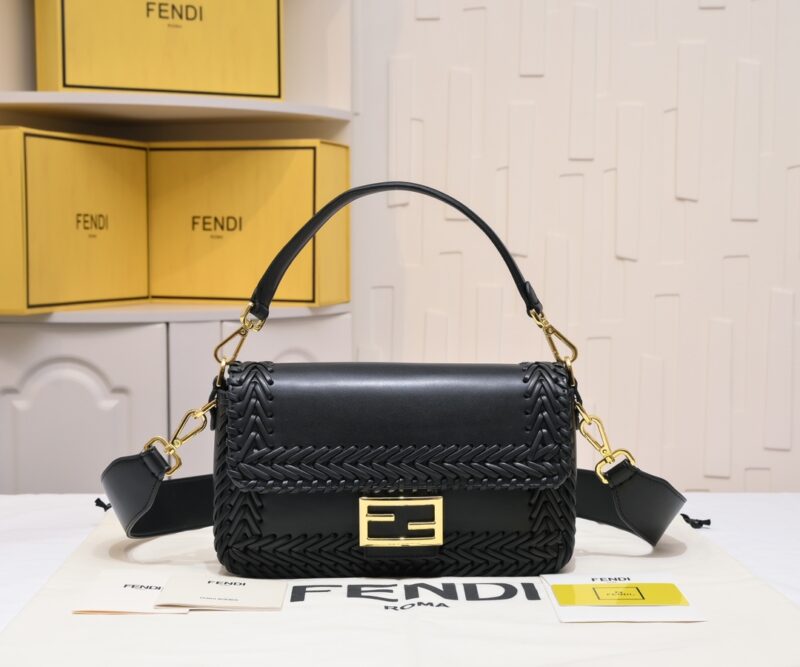 FENDI 7714 SIZE:27✖️15✖️6CM