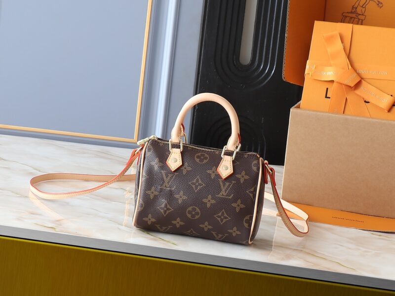 LOUIS VUITTON M61252 SIZE:16X11X9CM