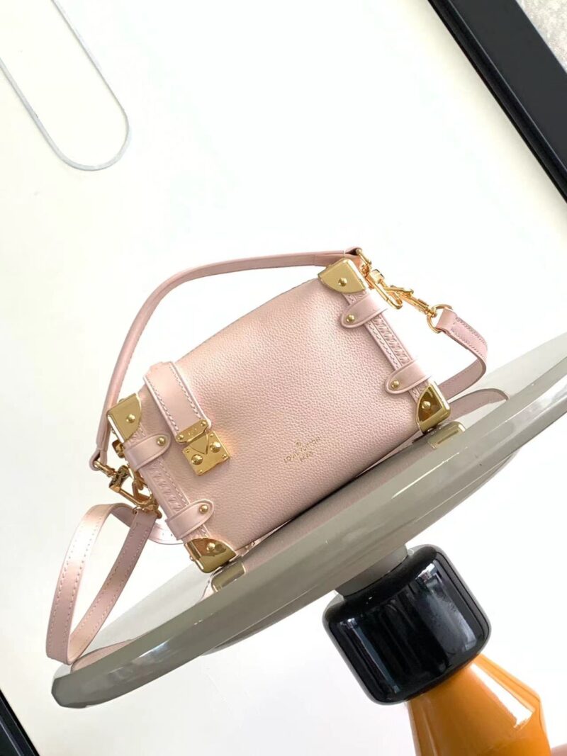 LOUIS VUITTON M23817 SIZE:18 x 12.5 x 8CM