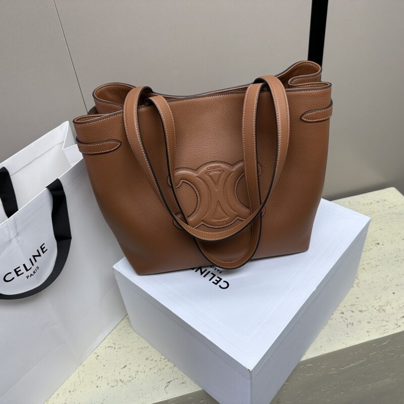 CELINE 116853 SIZE:54 X 29.5 X 15CM