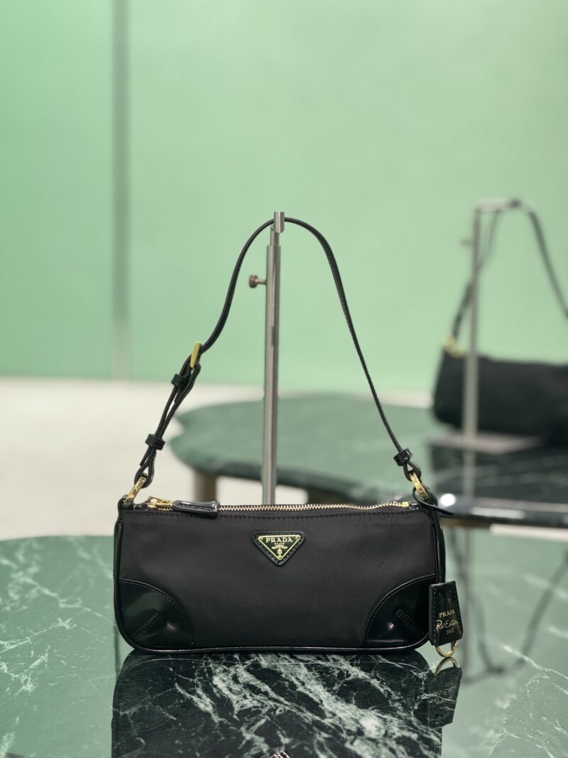 PRADA 1BC201 SIZE:23.5x10x5cm