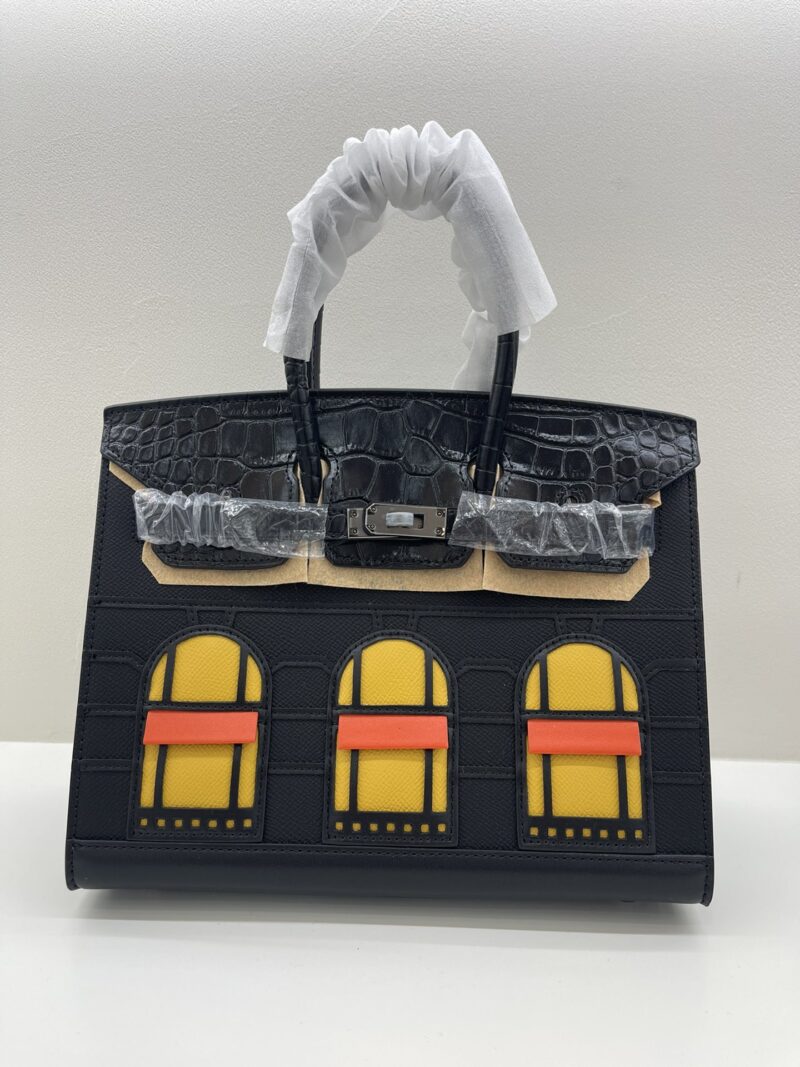HERMES SIZE:25x20CM