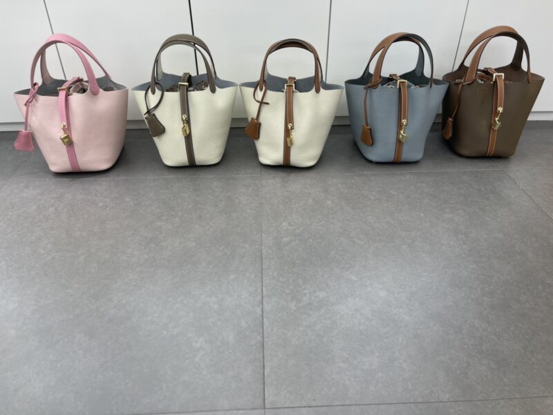 HERMES SIZE:18CM