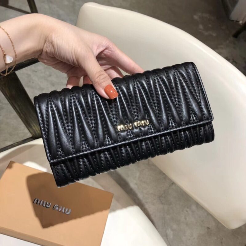 MIUMIU 5450 SIZE:19*10.5*3.5cm