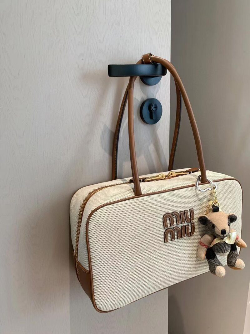 MIUMIU - Image 2