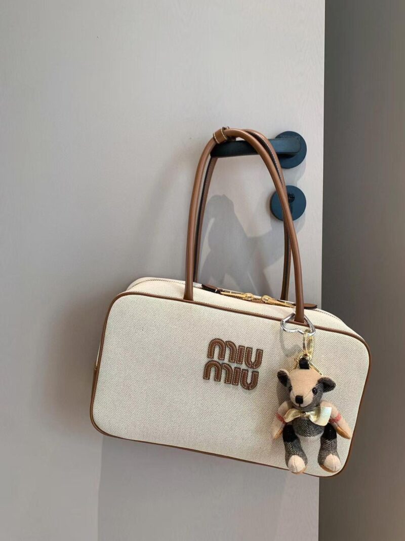 MIUMIU - Image 3