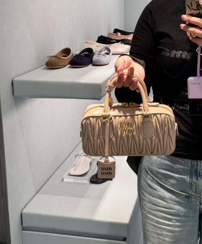 MIUMIU - Image 3