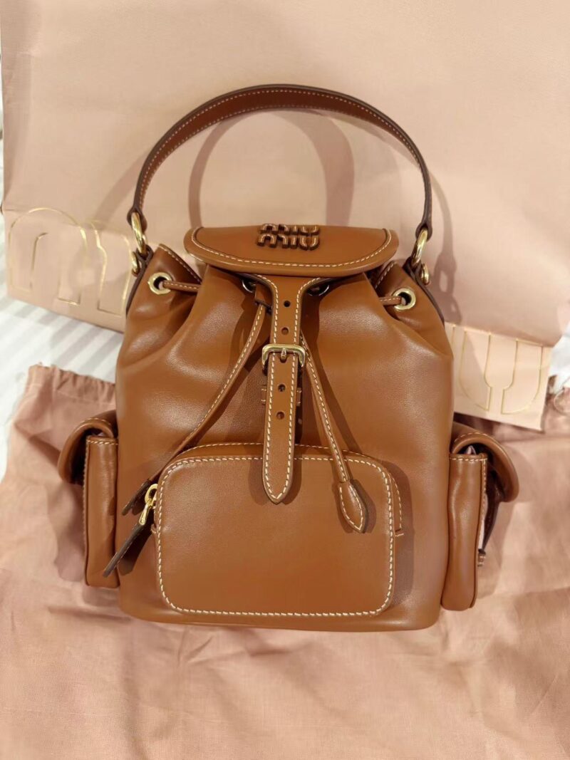 MIUMIU