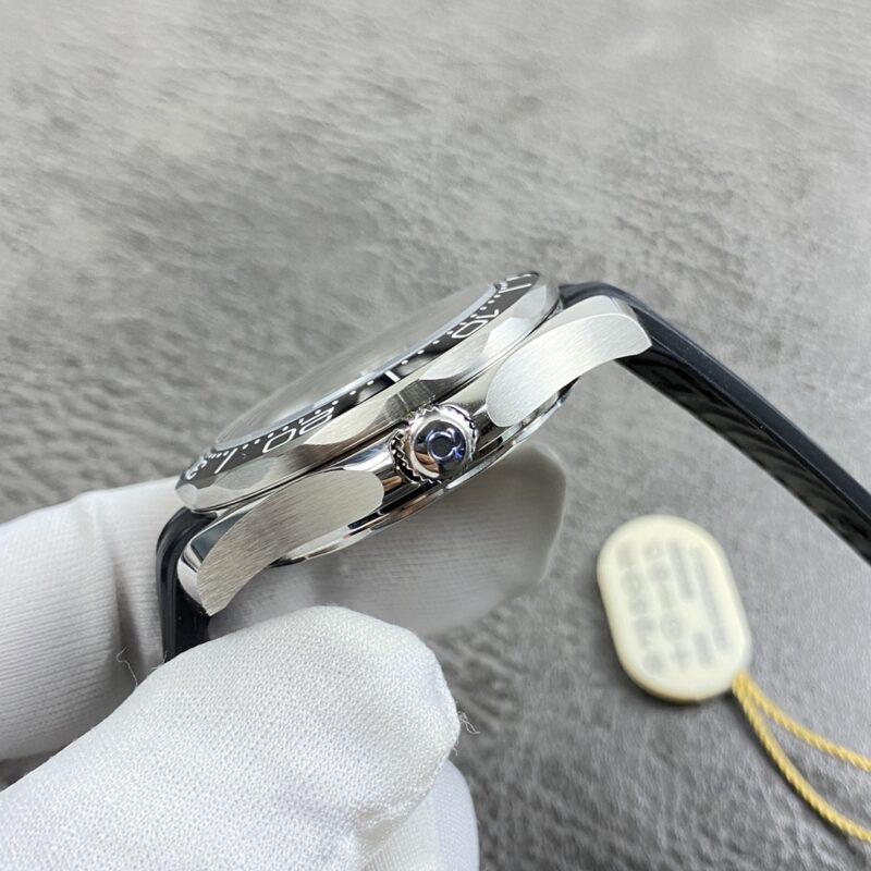 Omega - Image 5