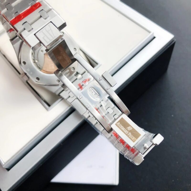 Audemars Piguet - Image 9