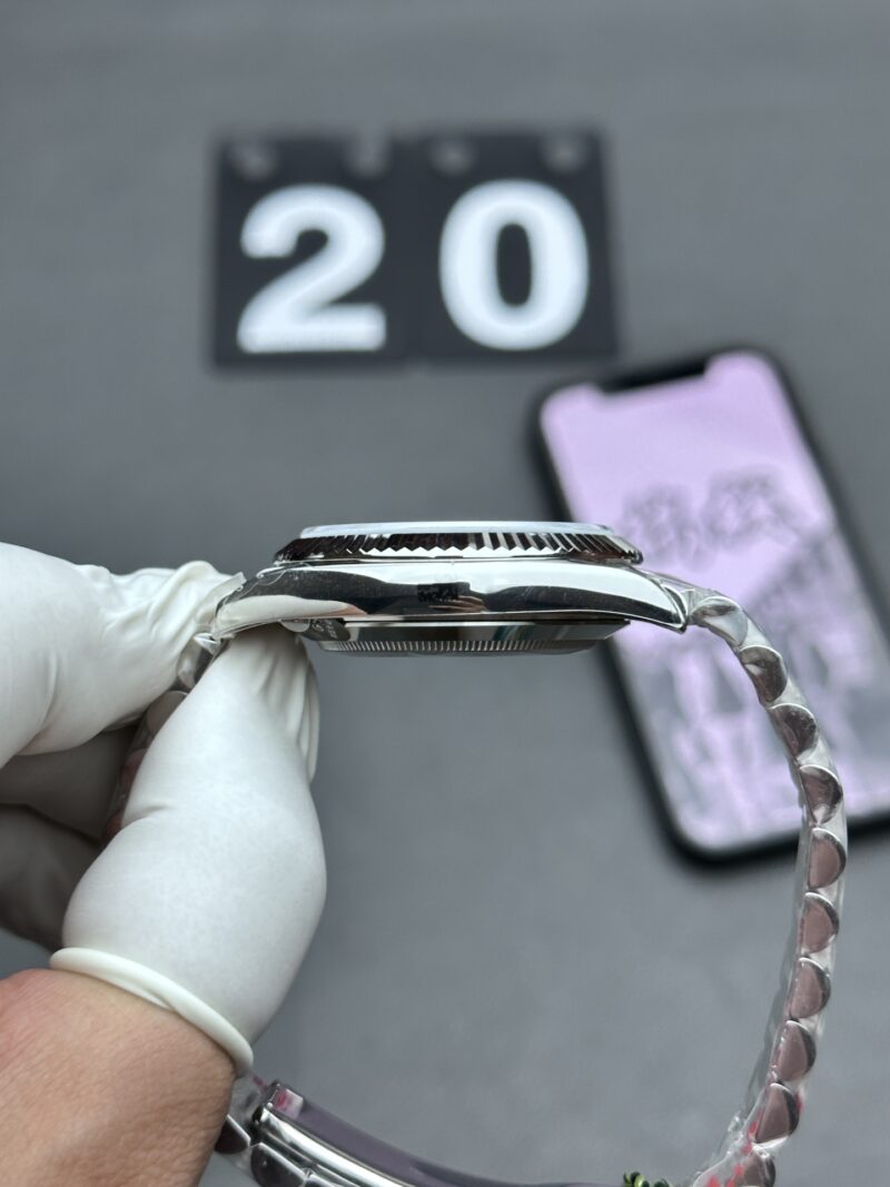 ROLEX - Image 4