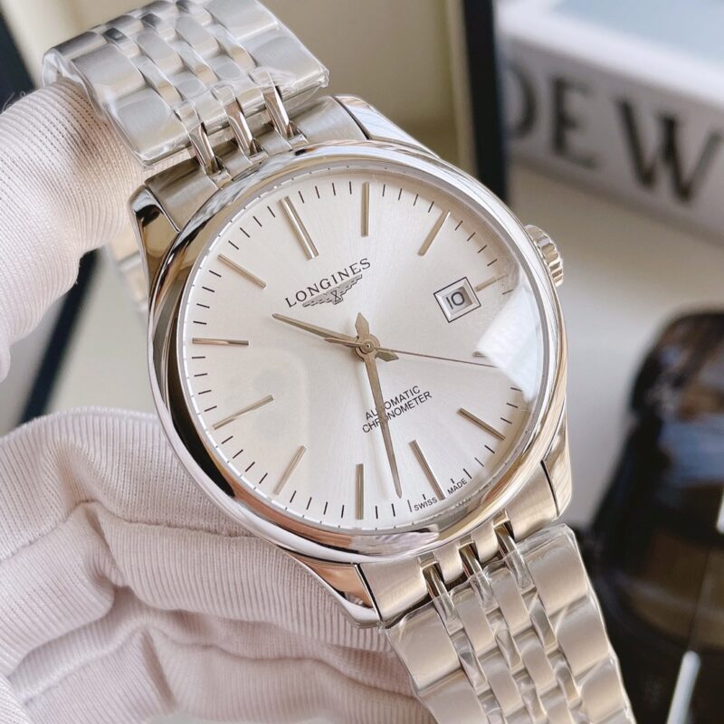 LONGINES