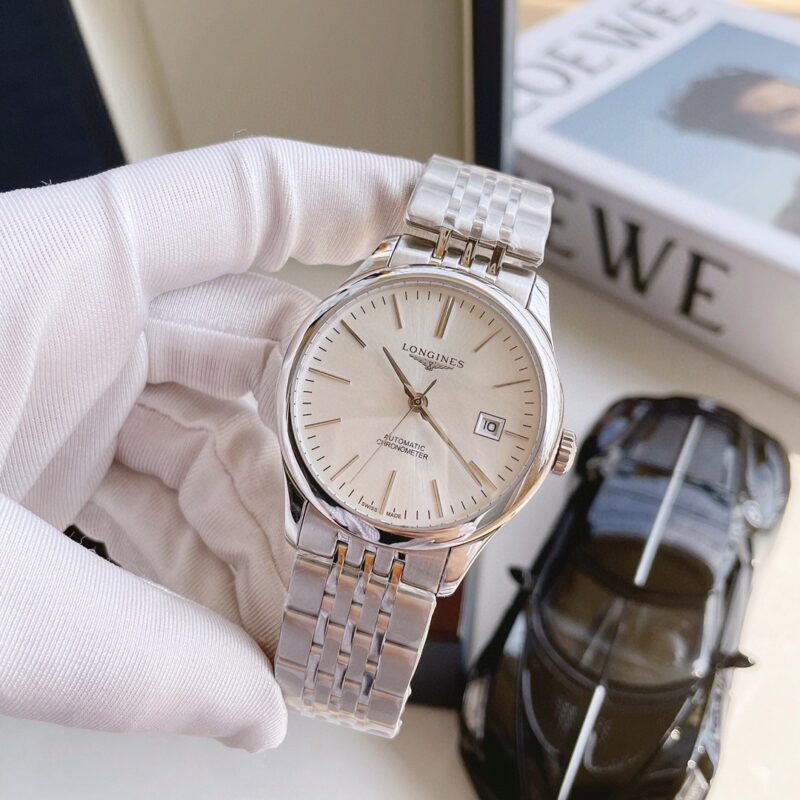 LONGINES