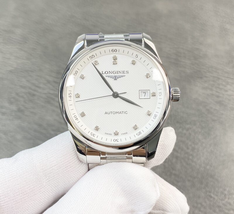 LONGINES