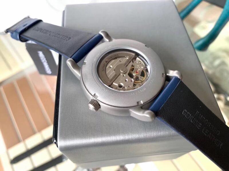 Armani - Image 5